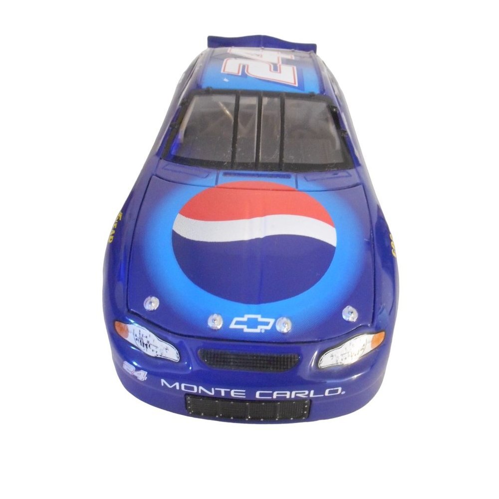 Jeff Gordon #24 Pepsi Dupont 2001 Monte Carlo die cast 1:24 - Picture 9 of 11